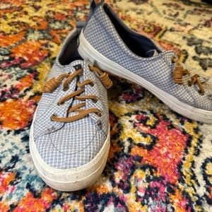 Sperry sneakers 7.5